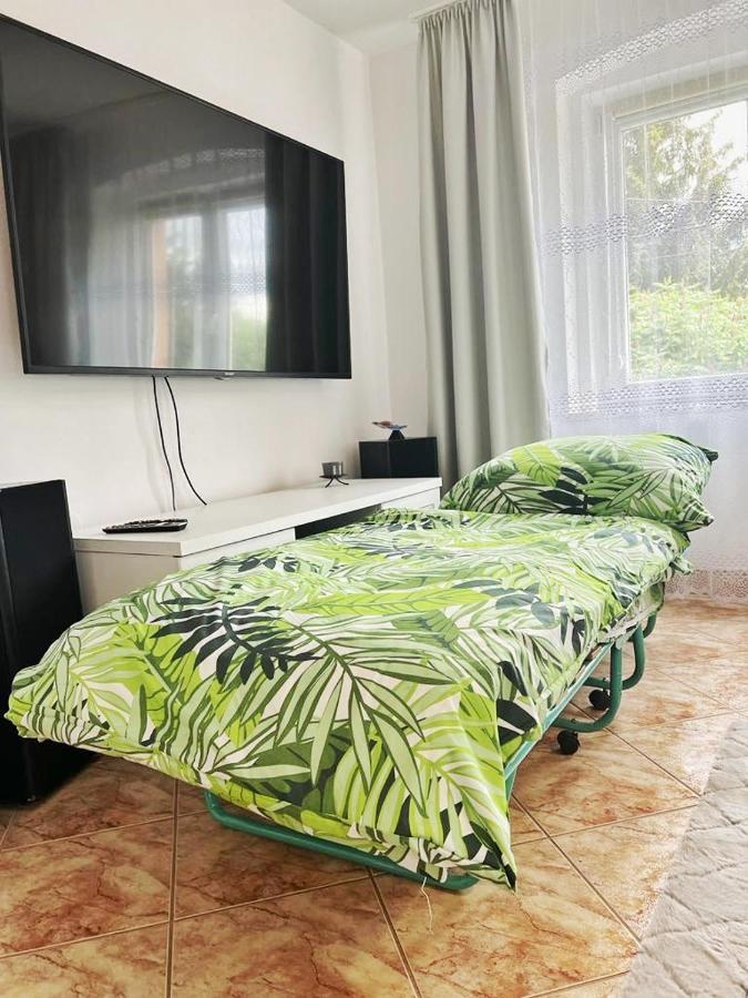 Golebi Puch - Przytulny Apartament Na Wylacznosc Bad Kudowa Exterior foto